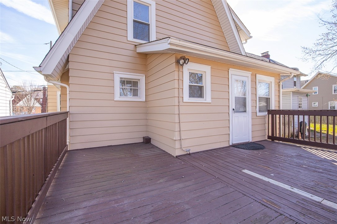 826 Dover Avenue Akron OH 44320