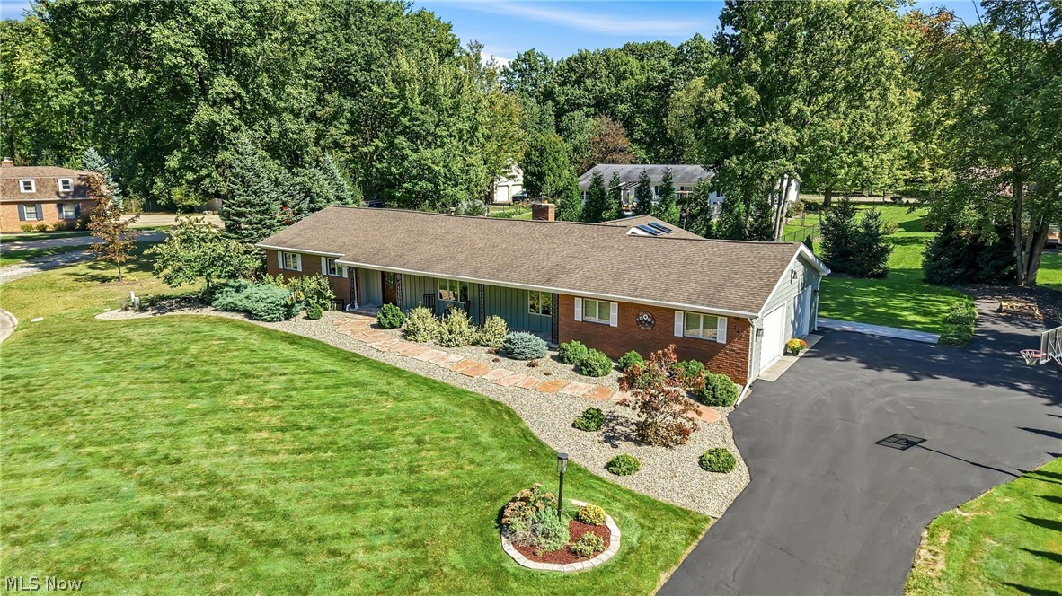 241 Cricket Lane Cortland OH 44410