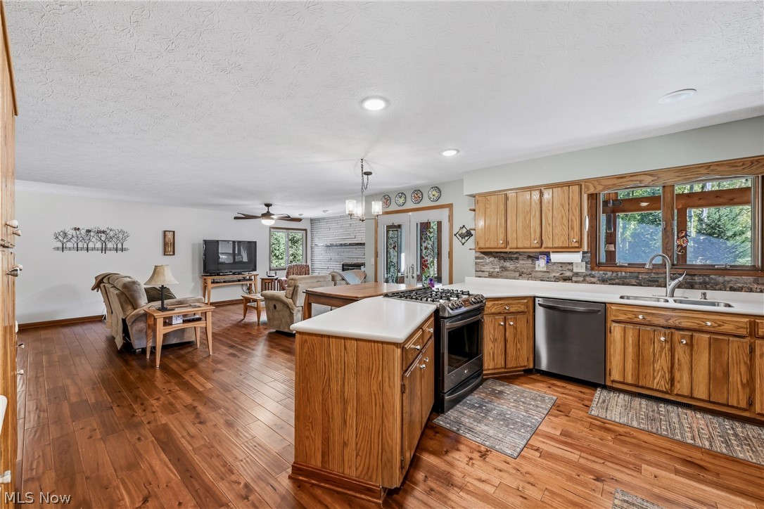 241 Cricket Lane Cortland OH 44410