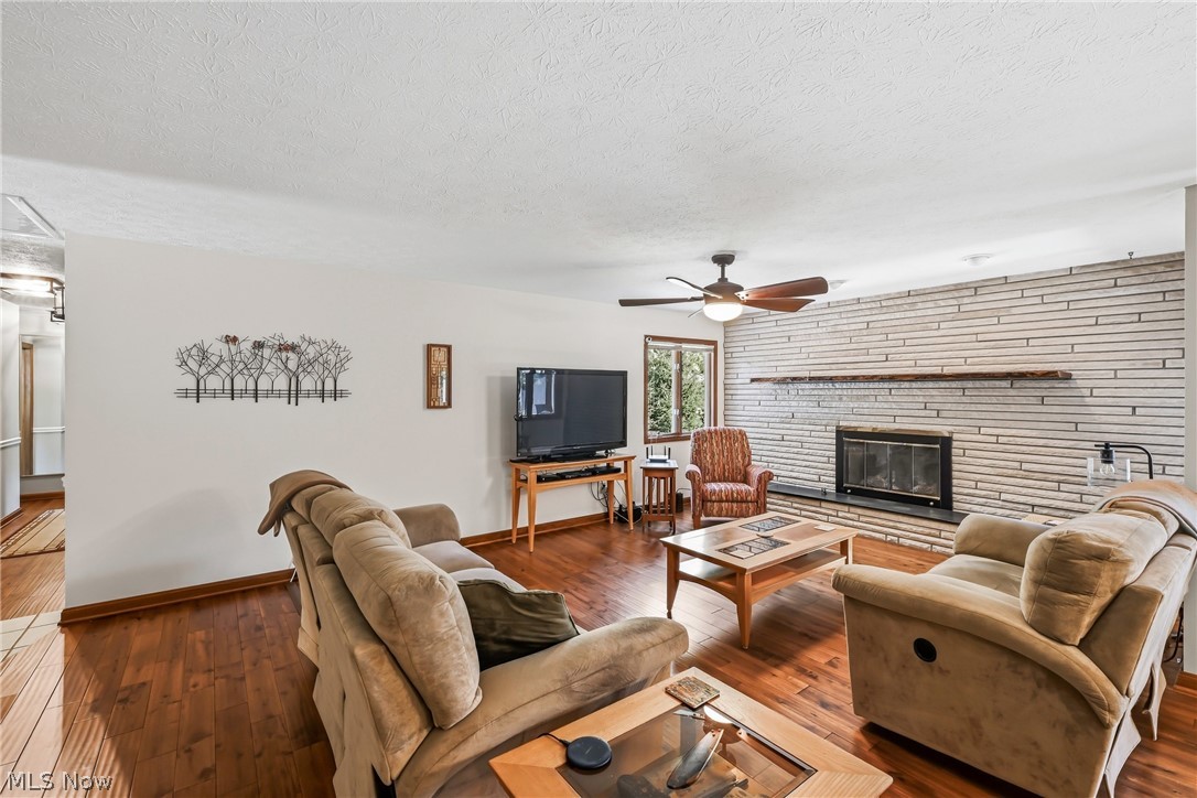 241 Cricket Lane Cortland OH 44410