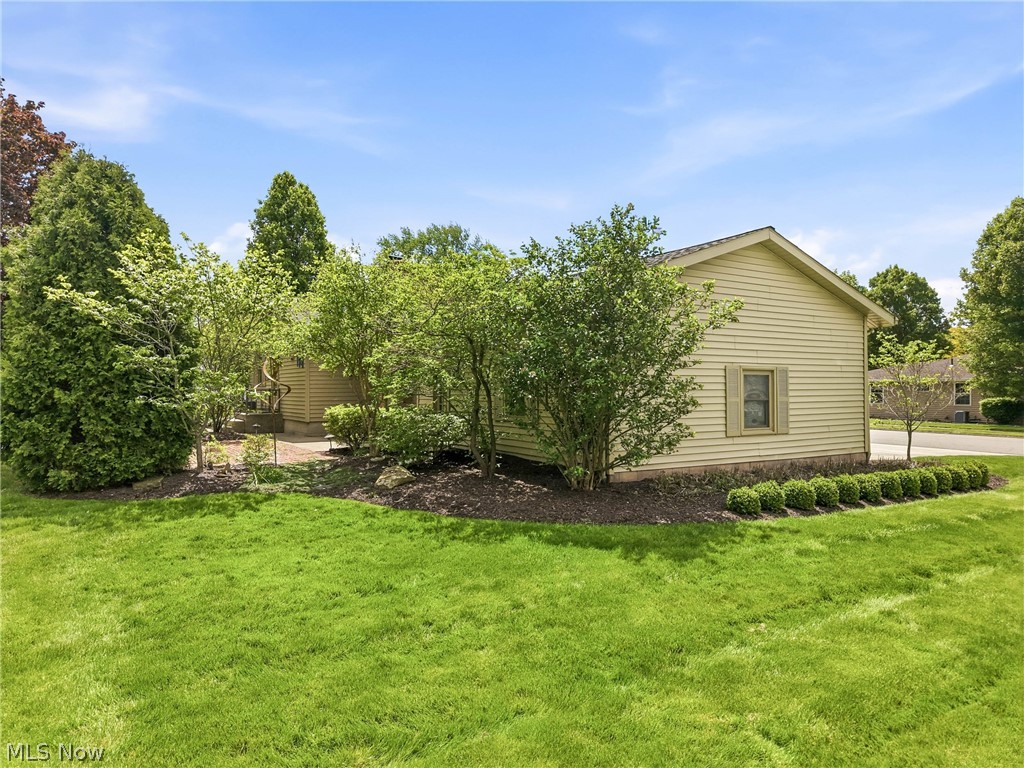 908 Bowman Street Niles OH 44446