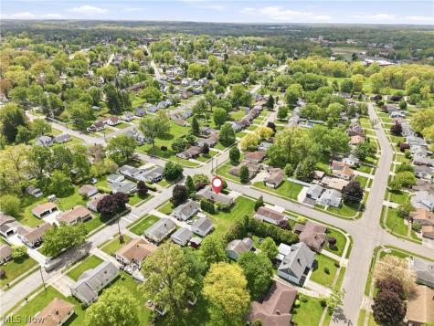 908 Bowman Street Niles OH 44446