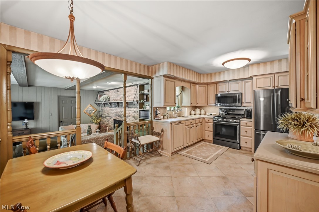 908 Bowman Street Niles OH 44446