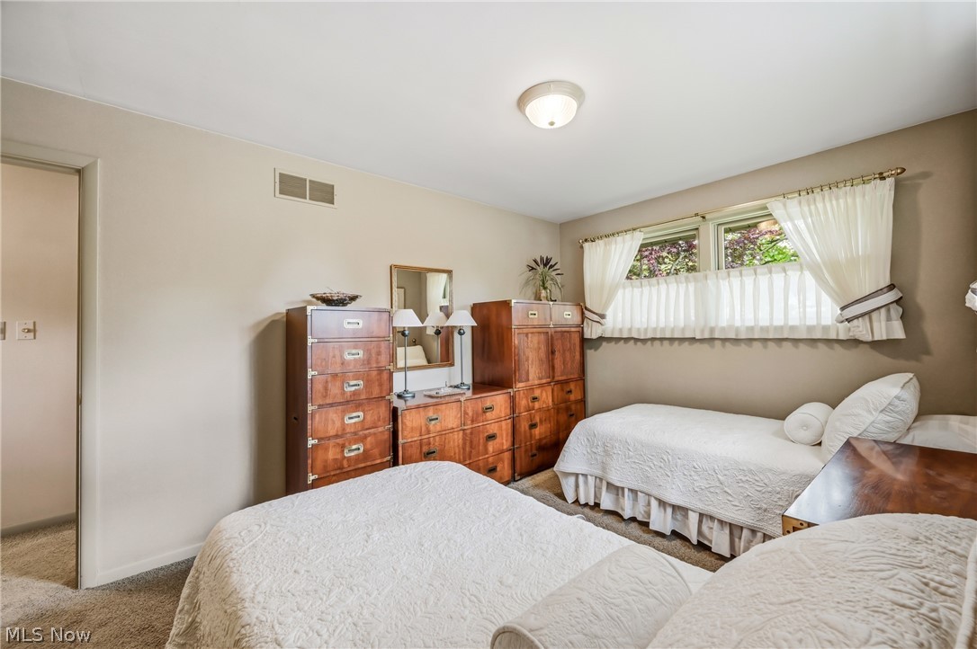 908 Bowman Street Niles OH 44446