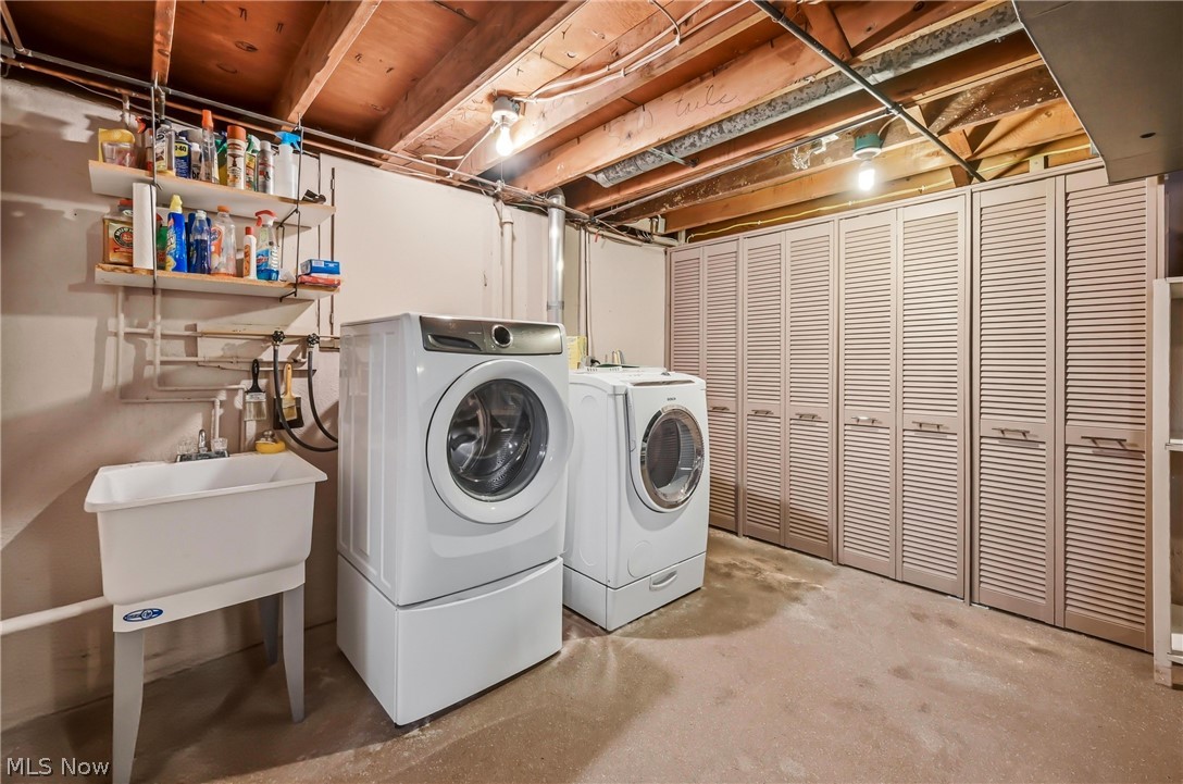 908 Bowman Street Niles OH 44446