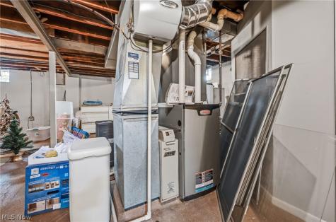 908 Bowman Street Niles OH 44446