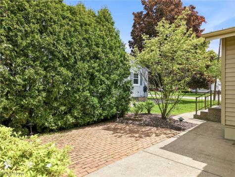 908 Bowman Street Niles OH 44446