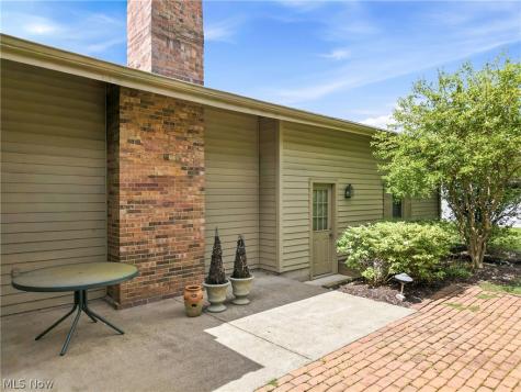908 Bowman Street Niles OH 44446