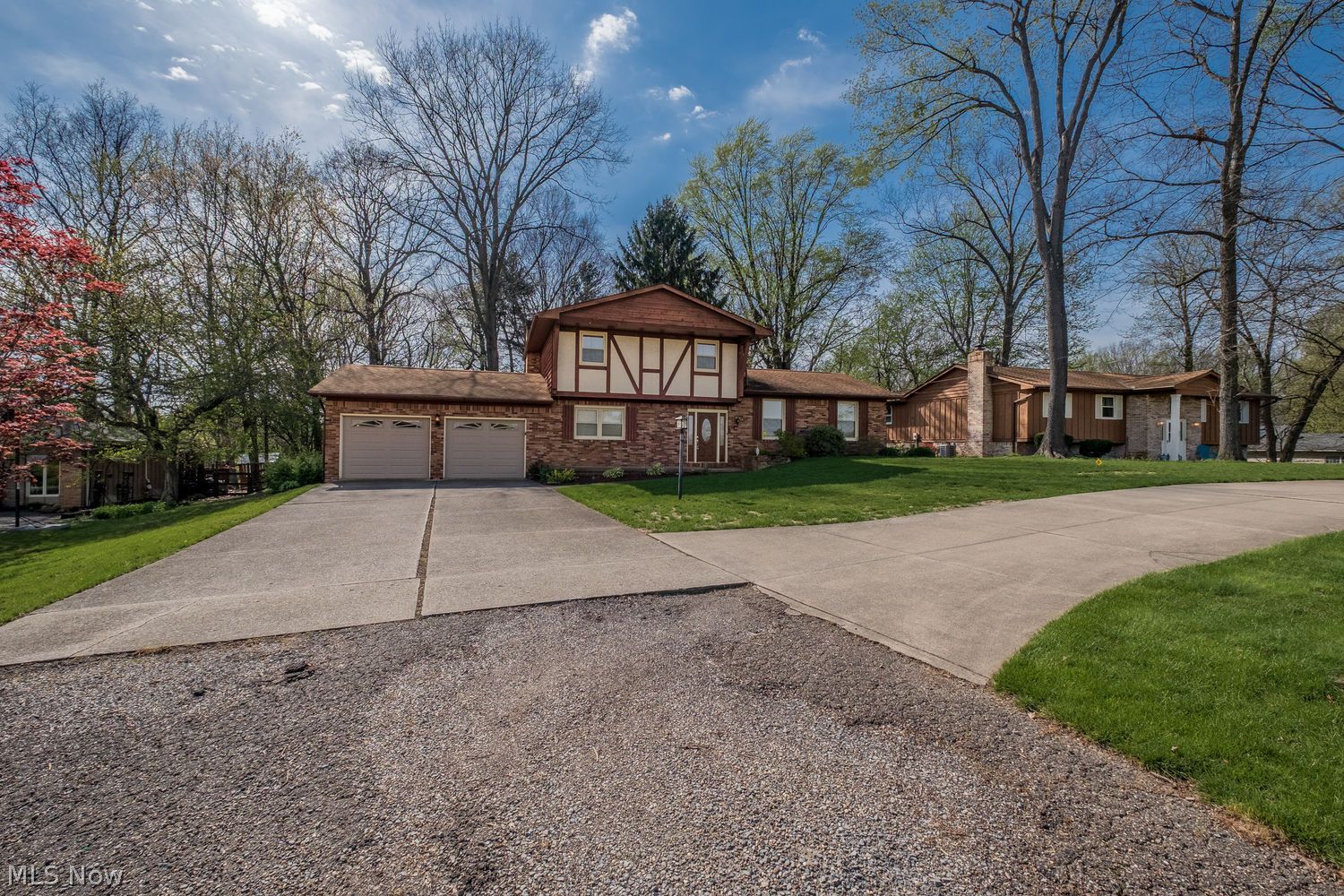 Canton OH, 7951 Lake O' Springs Avenue NW