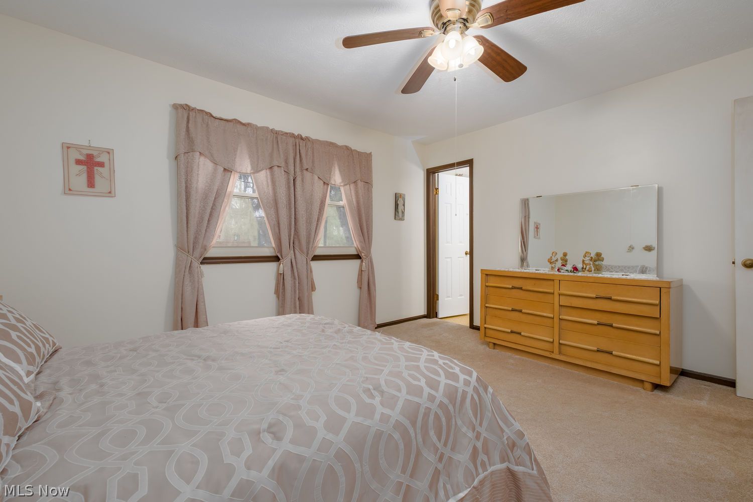 7951 Lake O' Springs Avenue NW Canton OH 44720