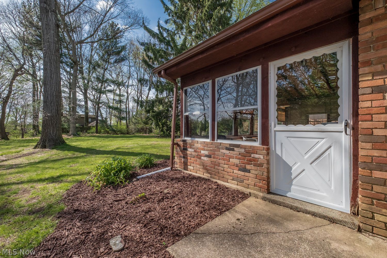 7951 Lake O' Springs Avenue NW Canton OH 44720