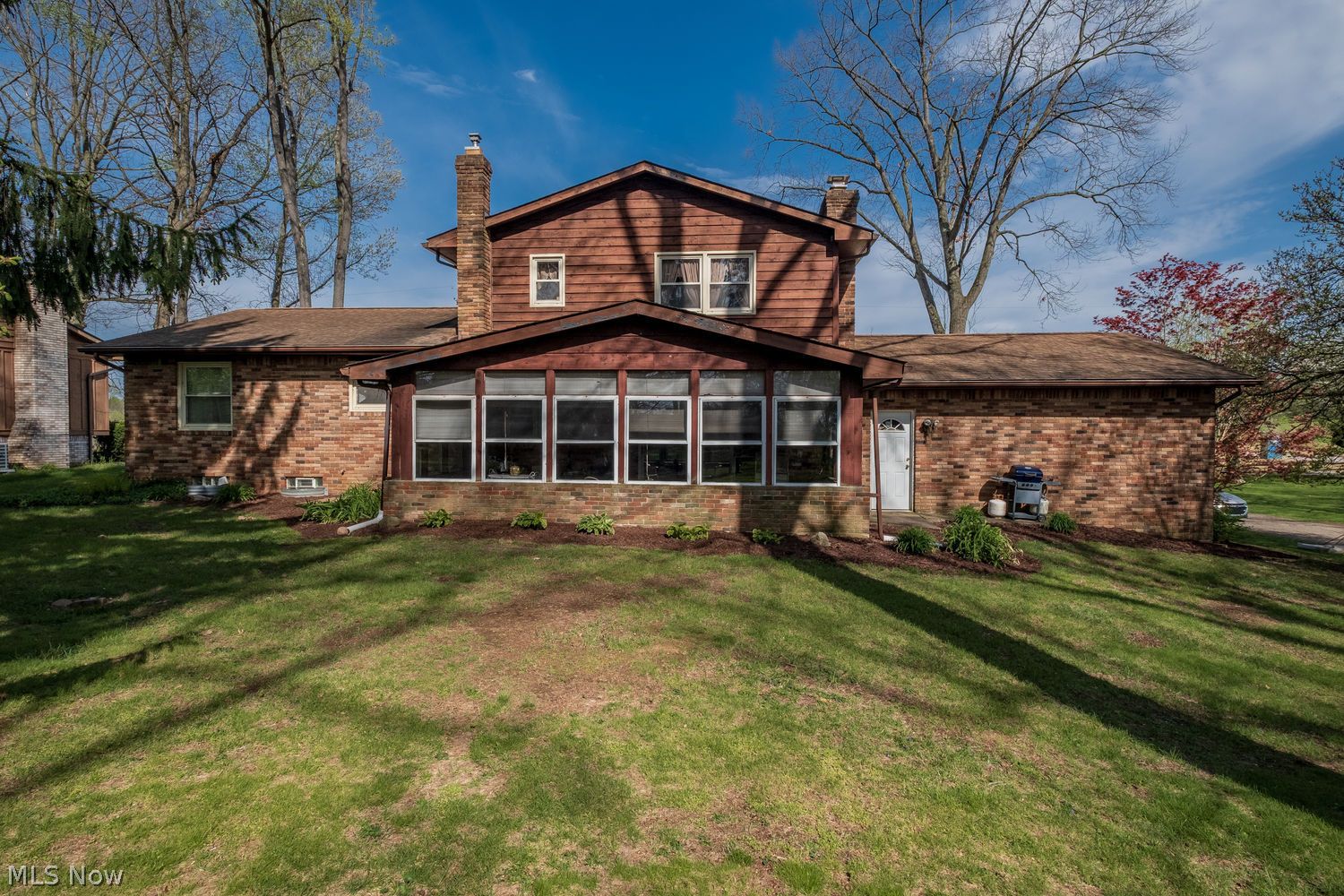 7951 Lake O' Springs Avenue NW Canton OH 44720