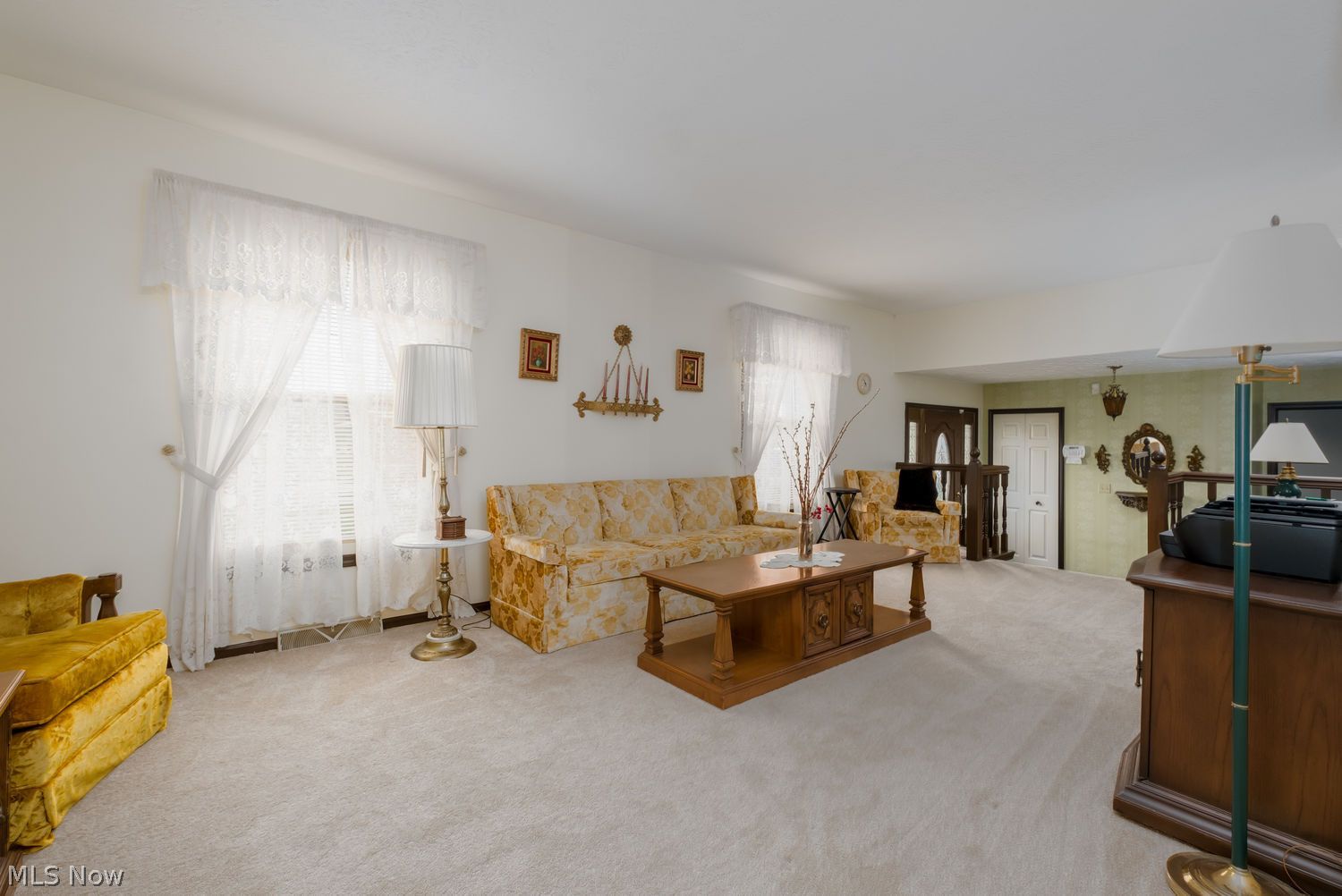 7951 Lake O' Springs Avenue NW Canton OH 44720