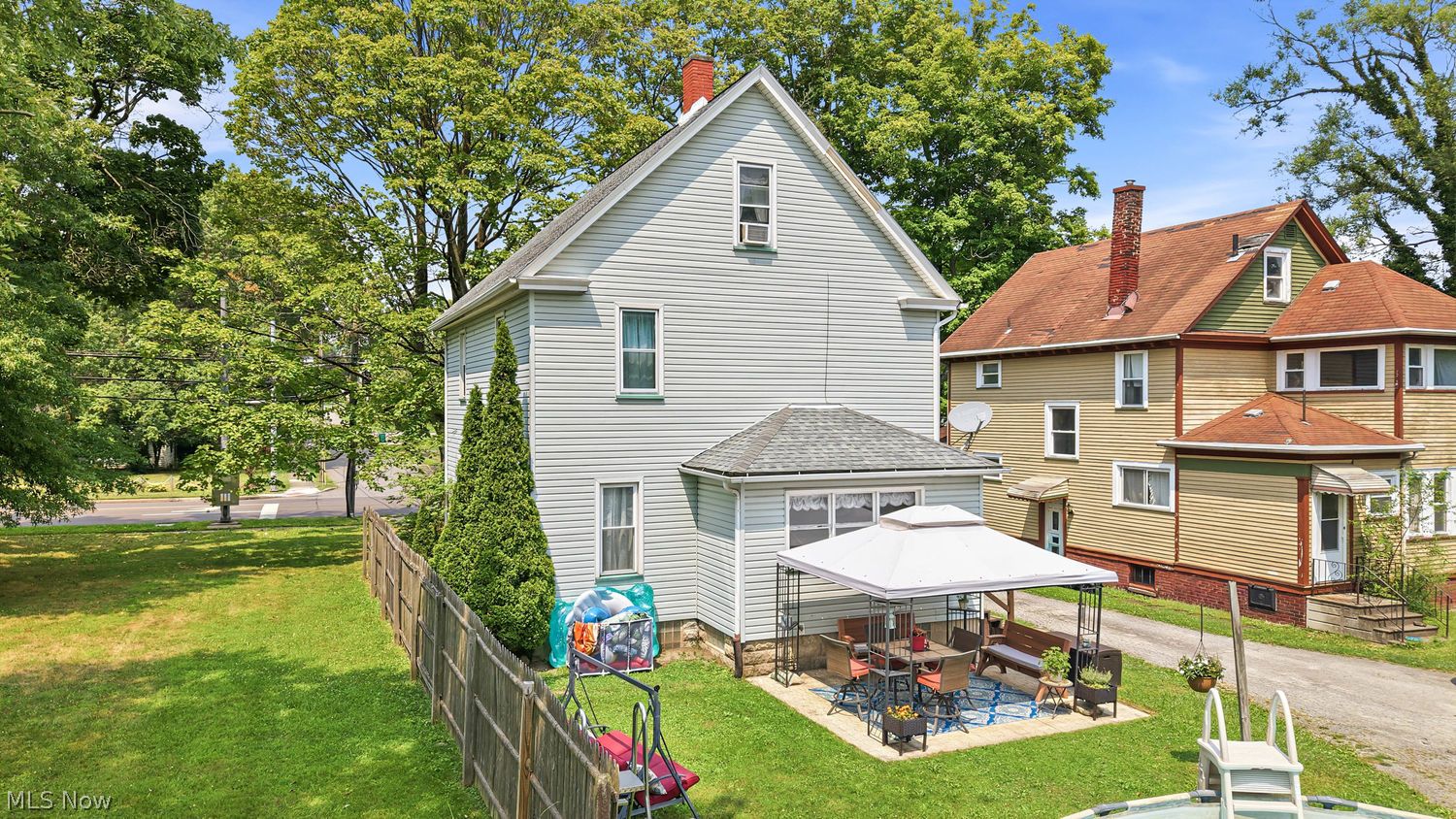 1311 Robbins Avenue Niles OH 44446