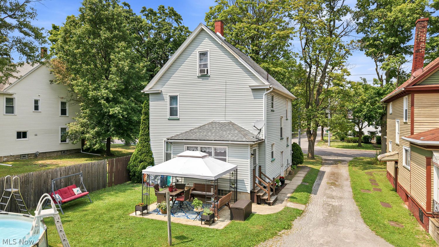 1311 Robbins Avenue Niles OH 44446