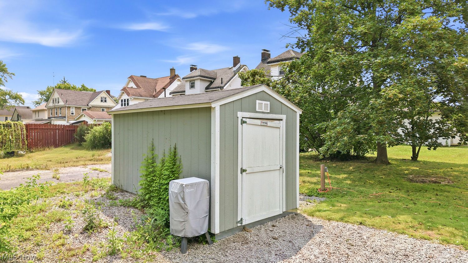 1311 Robbins Avenue Niles OH 44446