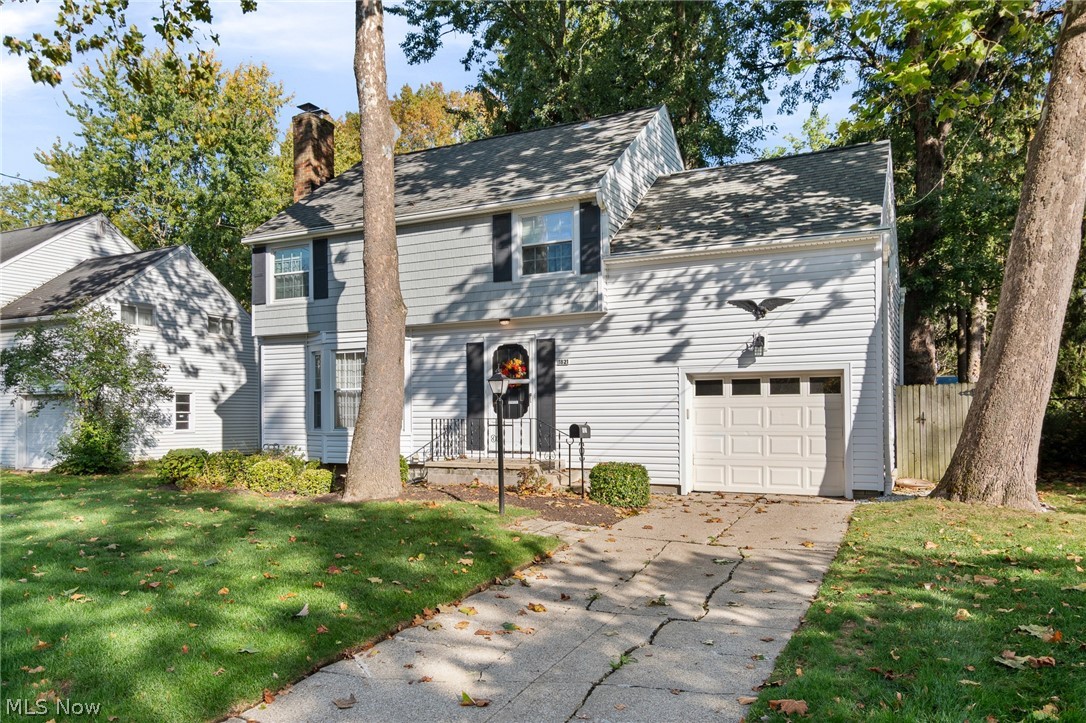 1821 Kingsley Avenue Akron OH 44313