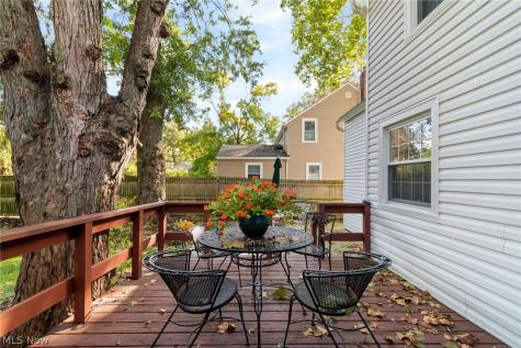 1821 Kingsley Avenue Akron OH 44313
