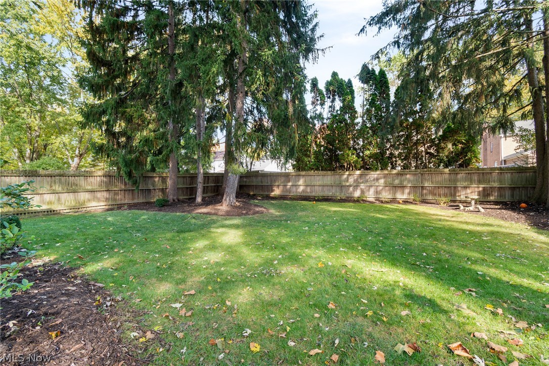 1821 Kingsley Avenue Akron OH 44313