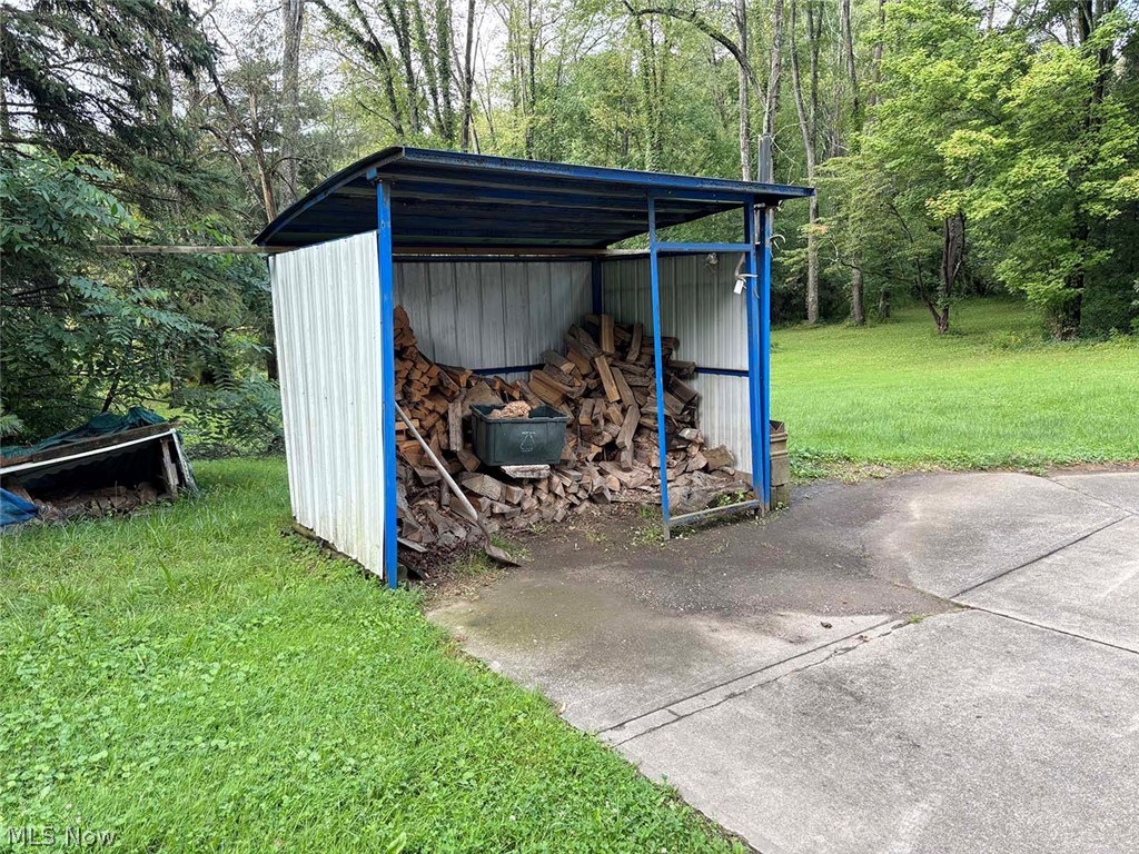 5396 Mennonite Road Mantua OH 44255