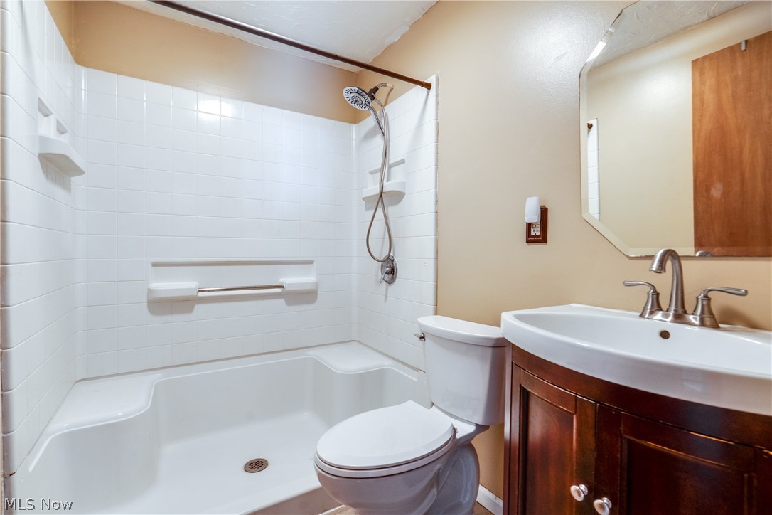 3001 Ben Fulton Avenue NW North Lawrence OH 44666