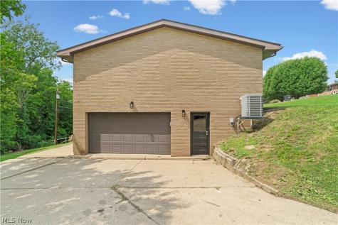 2955 Linda Way Steubenville OH 43952