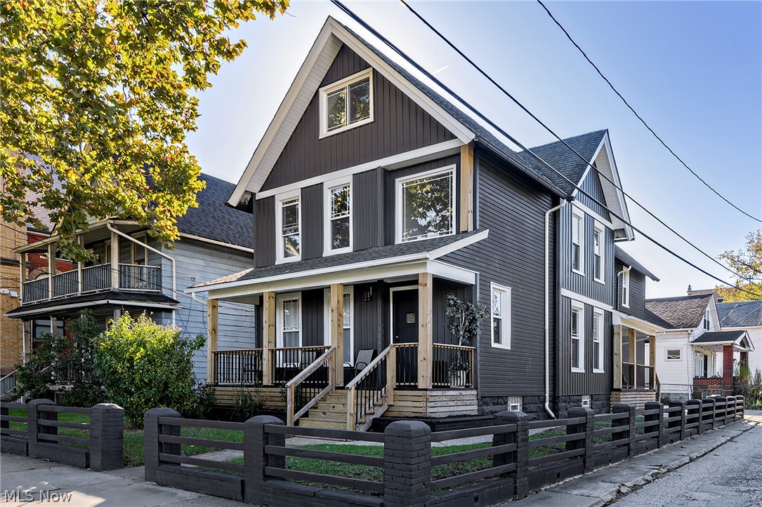 1423 Kenilworth Avenue Cleveland OH 44113