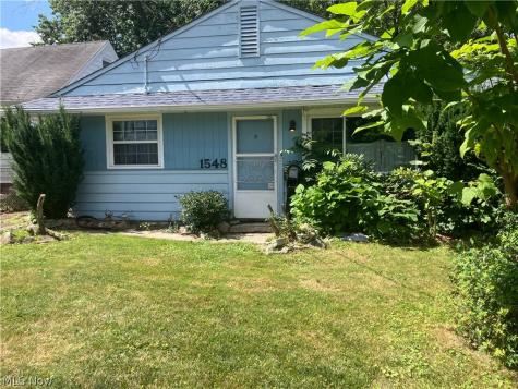 1548 E 296th Street Wickliffe OH 44092