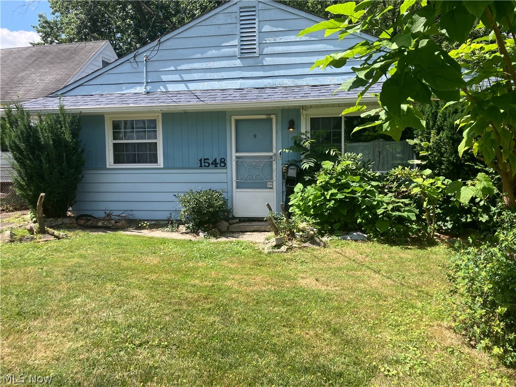 1548 E 296th Street Wickliffe OH 44092