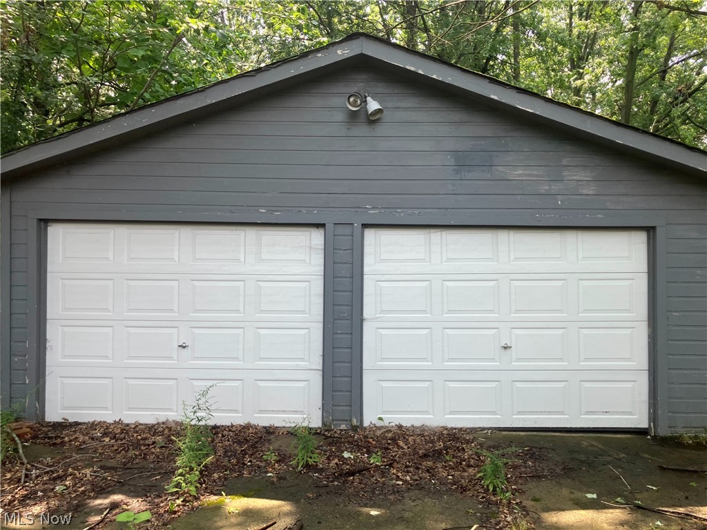 1548 E 296th Street Wickliffe OH 44092