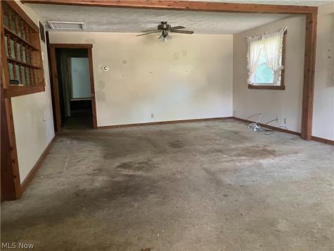 1548 E 296th Street Wickliffe OH 44092