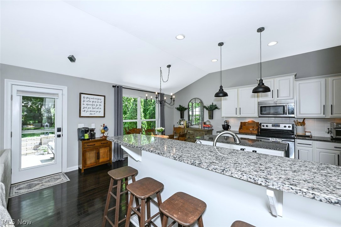 4271 Willow Wood Way Uniontown OH 44685