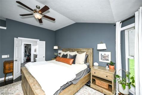 4271 Willow Wood Way Uniontown OH 44685