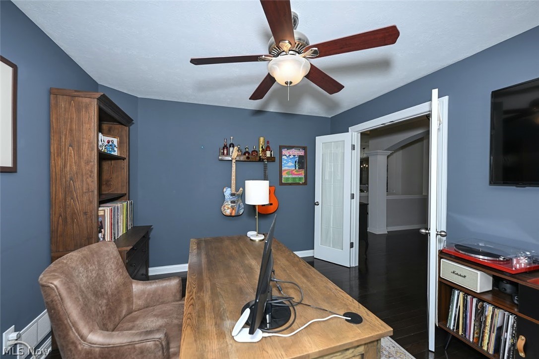 4271 Willow Wood Way Uniontown OH 44685