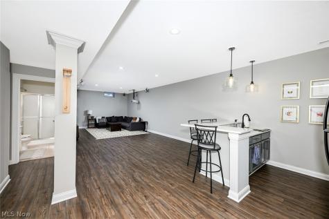 4271 Willow Wood Way Uniontown OH 44685