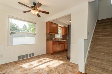 30030 Truman Avenue Wickliffe OH 44092
