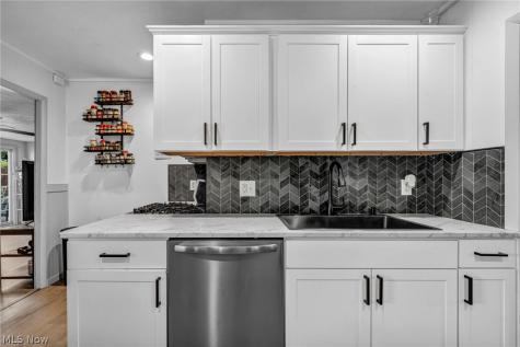 4307 Talbot Lane Lorain OH 44055