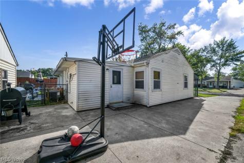 4307 Talbot Lane Lorain OH 44055