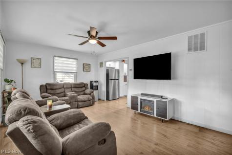 4307 Talbot Lane Lorain OH 44055
