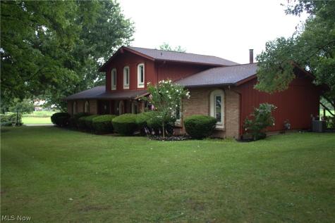 11650 Streamview Avenue NW Uniontown OH 44685