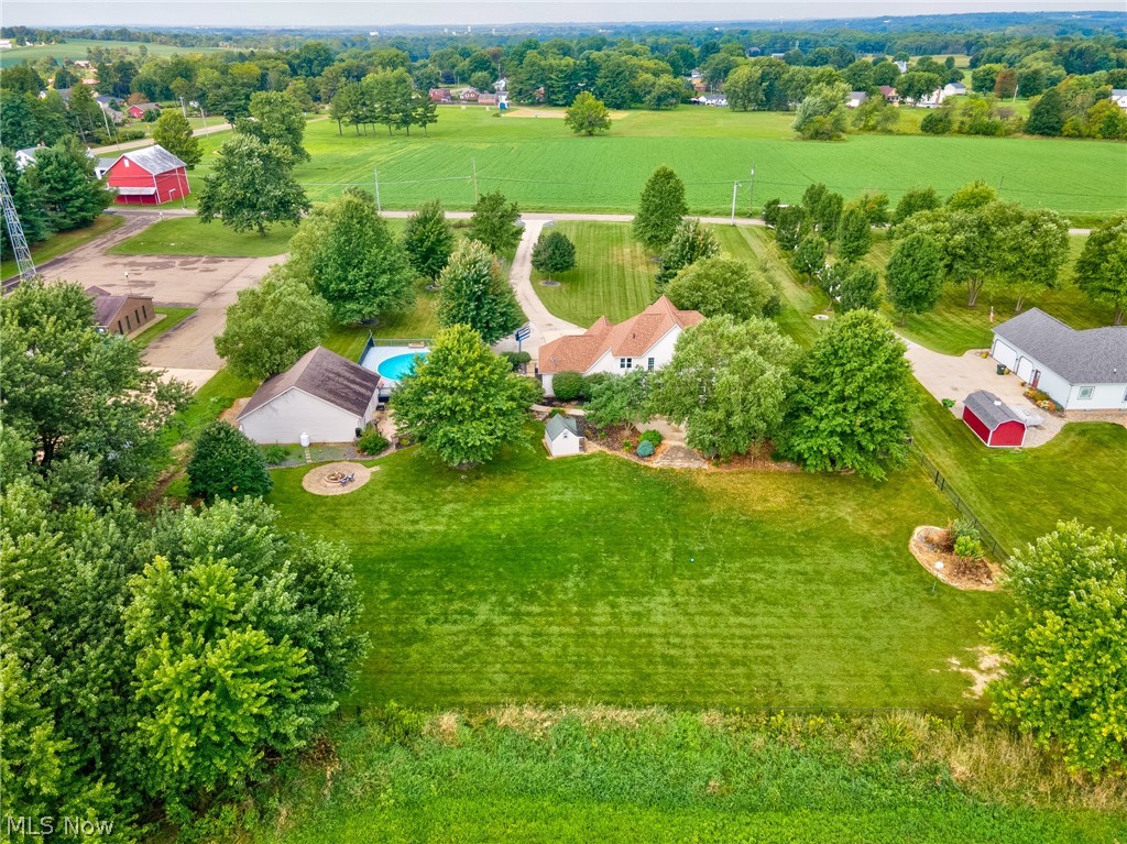 4456 Maplegrove Avenue Louisville OH 44641