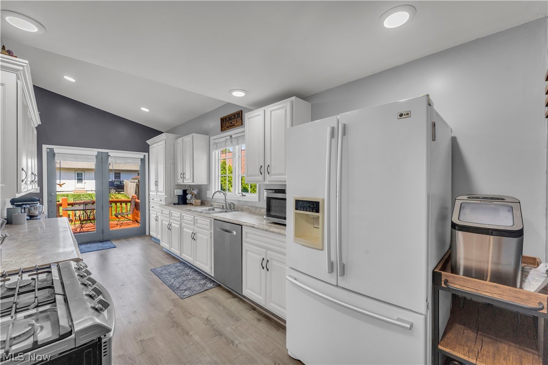489 W Waterloo Road Akron OH 44314