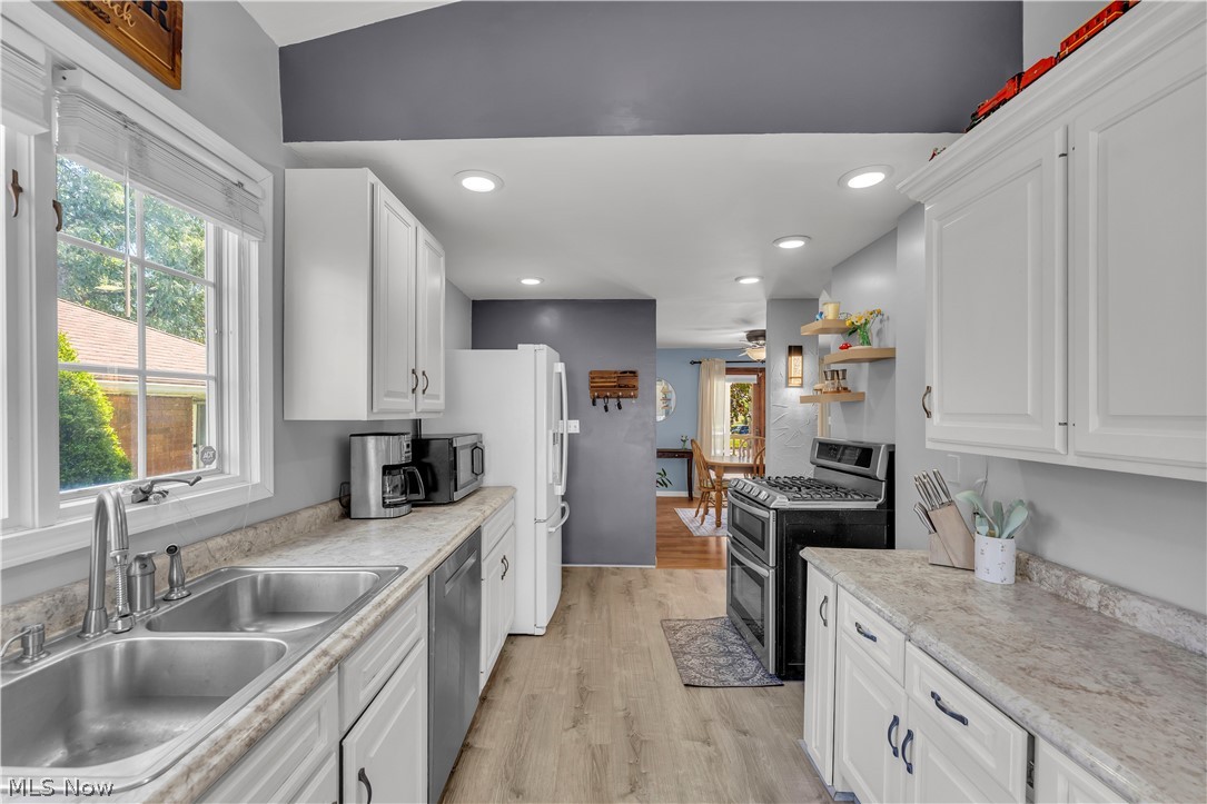 489 W Waterloo Road Akron OH 44314