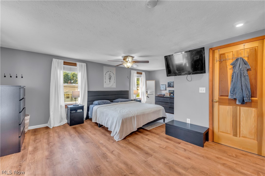 489 W Waterloo Road Akron OH 44314