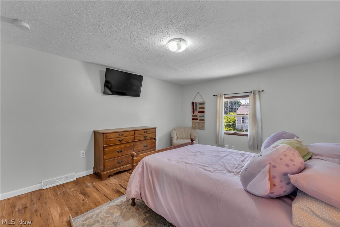 489 W Waterloo Road Akron OH 44314