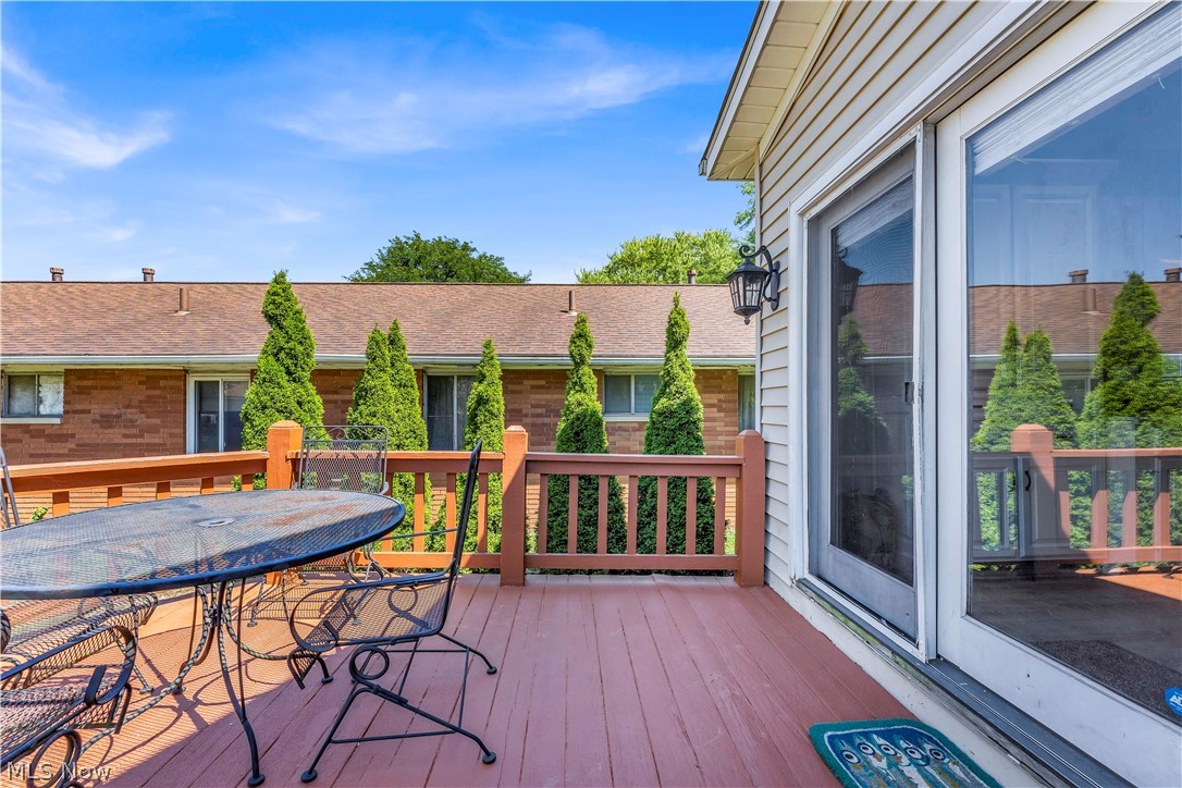 489 W Waterloo Road Akron OH 44314
