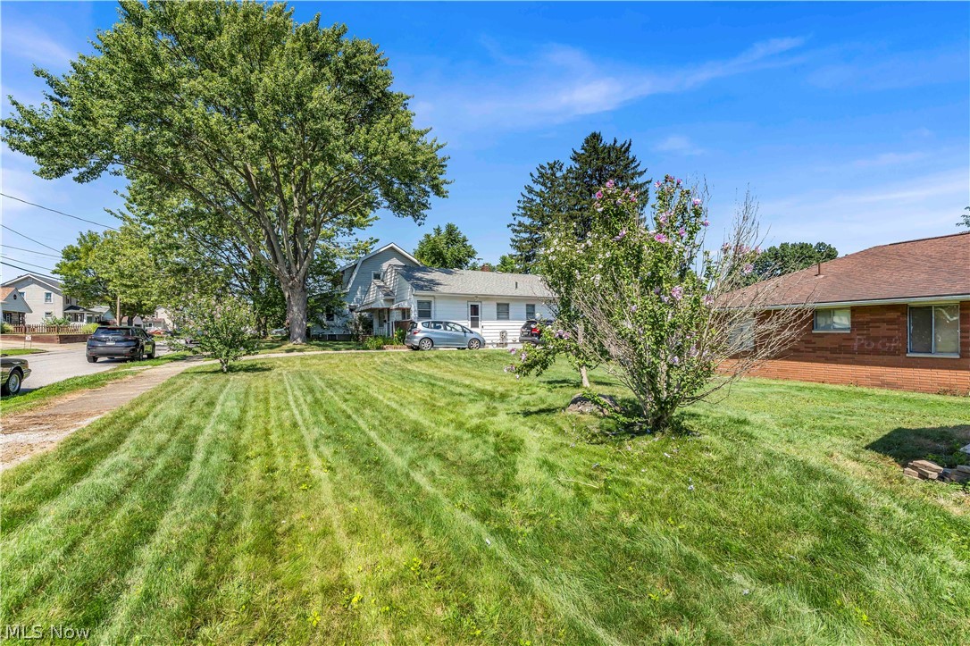 489 W Waterloo Road Akron OH 44314