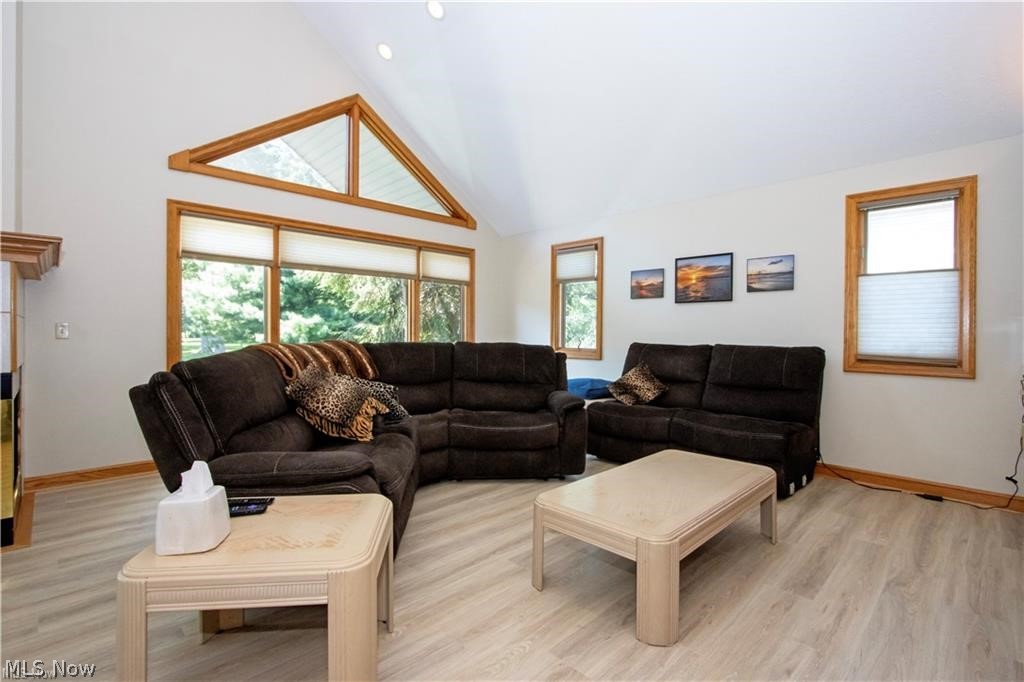 4366 Woodlake Trail Wooster OH 44691