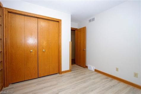4366 Woodlake Trail Wooster OH 44691