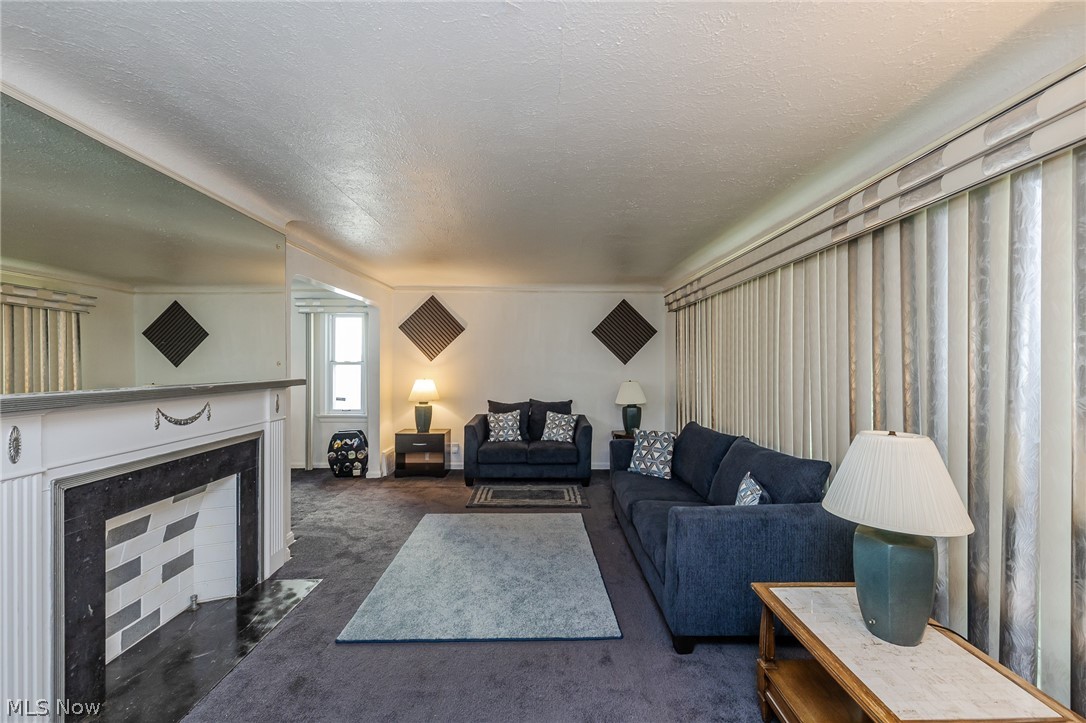 17004 Stockbridge Avenue Cleveland OH 44128